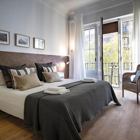 Habitat Apartments Bailen Барселона Екстериор снимка