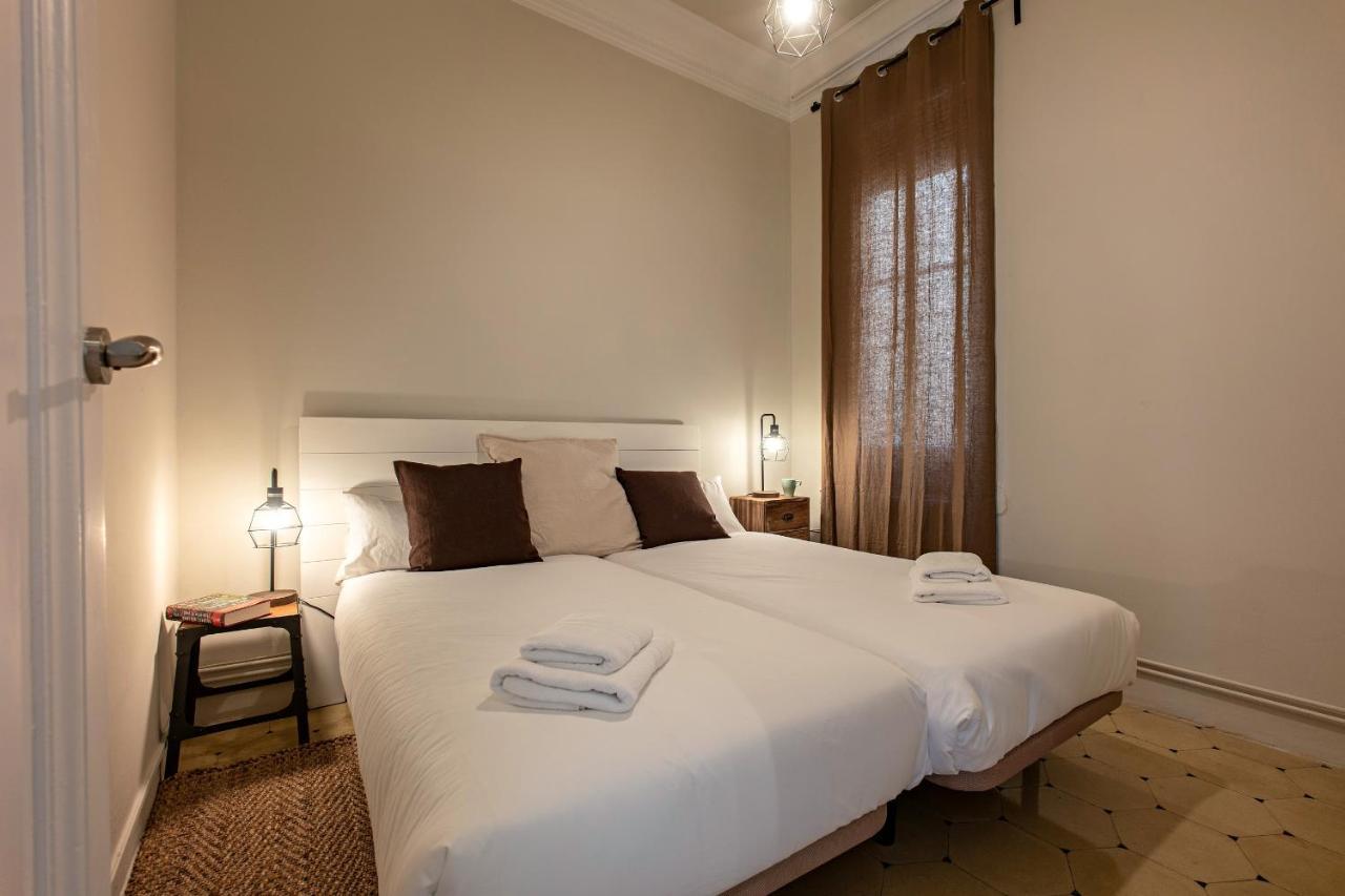 Habitat Apartments Bailen Барселона Екстериор снимка