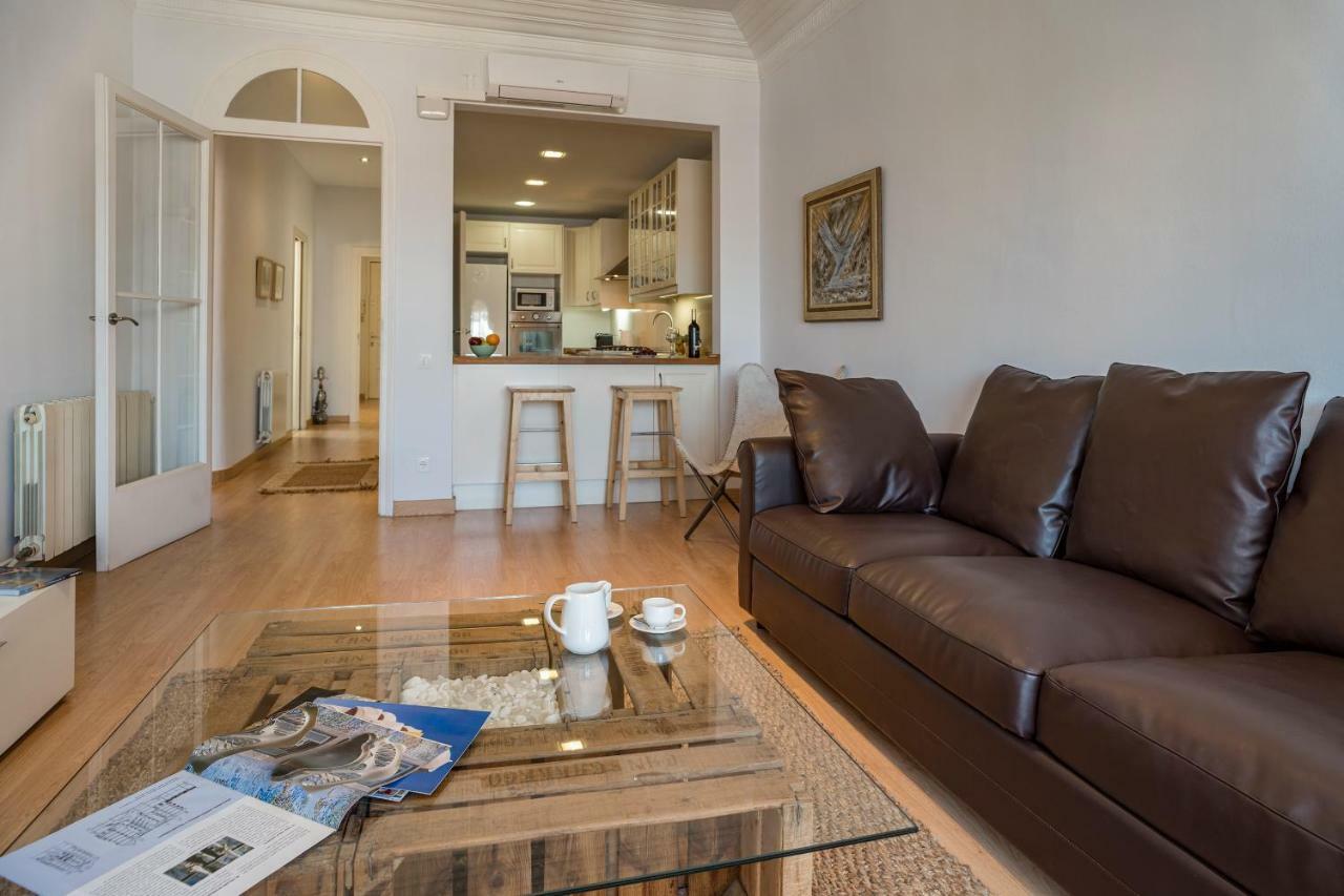 Habitat Apartments Bailen Барселона Екстериор снимка